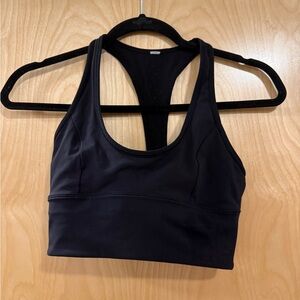 NWOT LULULEMON BLACK ORNATE SPORTS BRA, SIZE 4
